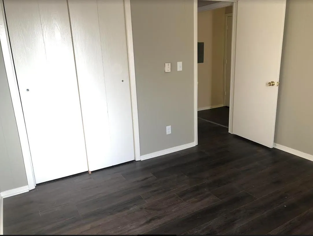 2 bed, 900 sqft, $1,100 — Photo 4