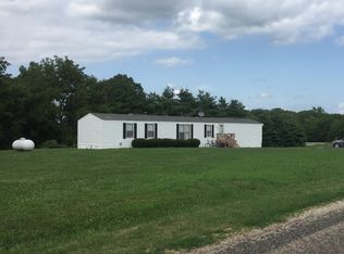 23964 Everett Ave, Greenview, IL 62642