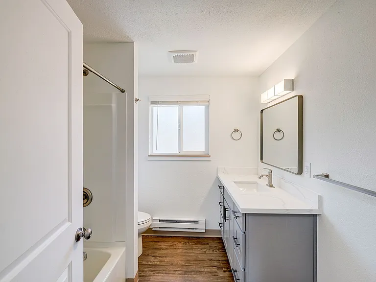 Narrows Landing Apartments — Photo 7
