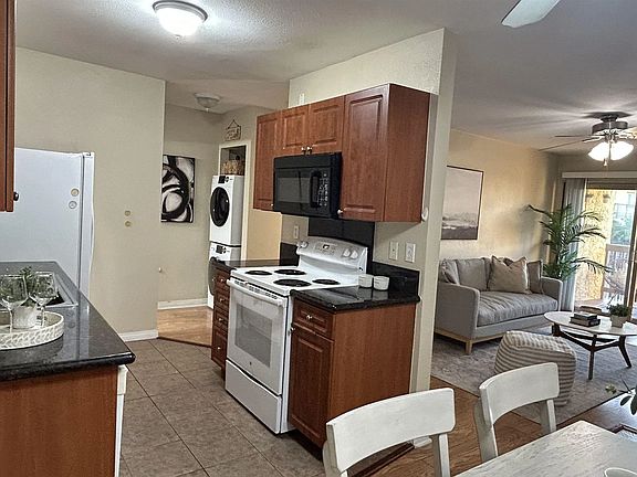 5th image of 2950 Alta View Dr Unit H202