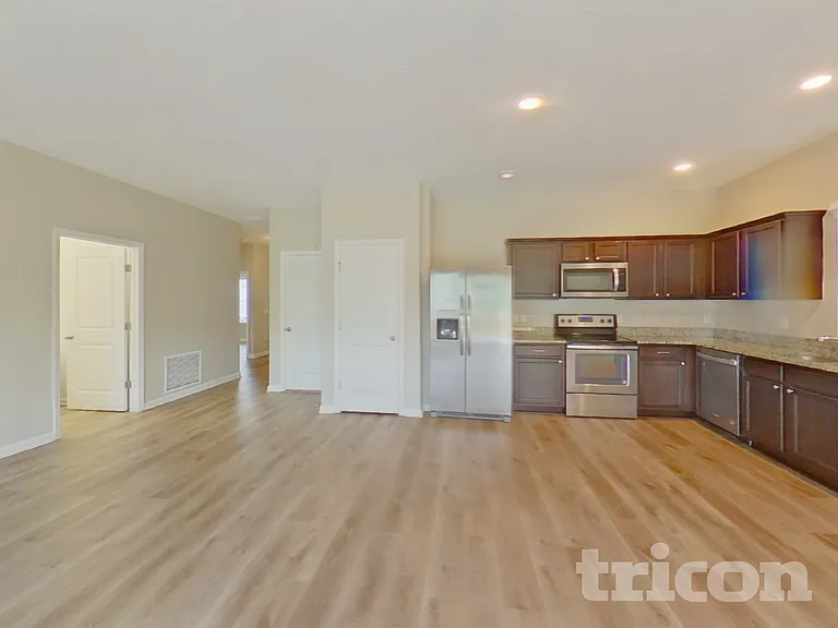 16517 Cherry Landing Dr — Photo 4