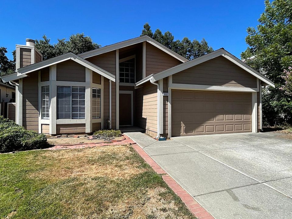 1st image of 367 Summerfield Dr