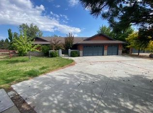 2075 Rock Haven Dr, Reno, NV 89511