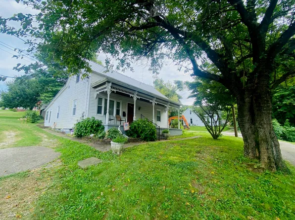 242 10th St, Tell City, IN 47586