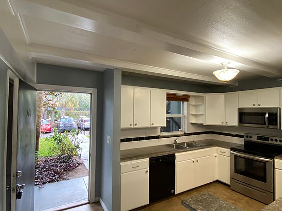 5th image of 14419 Americana Cir APT 103