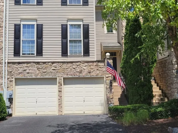 2424 Rippling Brook Rd, Frederick, MD 21701