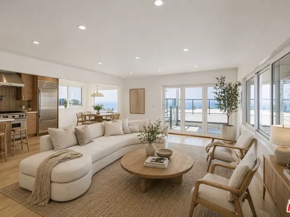 2442 S Coast Hwy APT 8, Laguna Beach, CA 92651