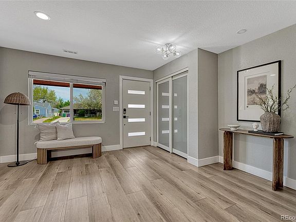 3rd image of 4790 E Dartmouth Avenue
