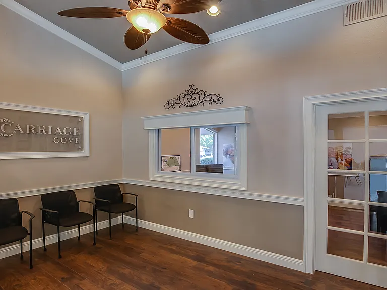500 Carriage Cove Way — Photo 8