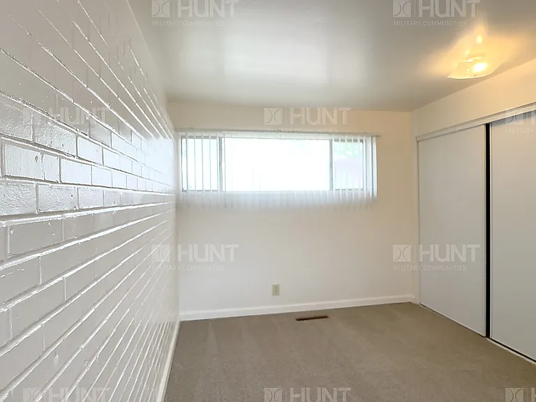 4072A Mercury Cir SE — Photo 9