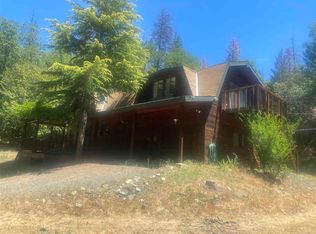 3210 Middle Creek Ranch Rd, Horse Creek, CA 96050