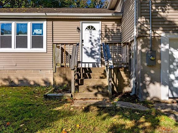 5th image of 333 Buddington Rd