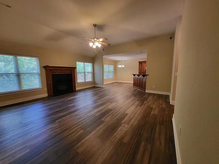 19 Shelly Dr — Photo 6