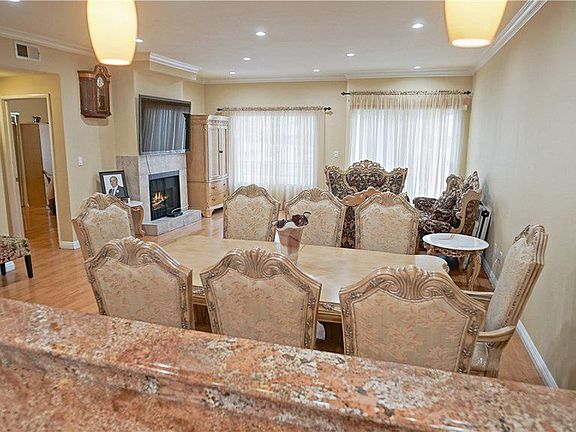 4th image of 6828 Laurel Canyon Blvd Unit 101