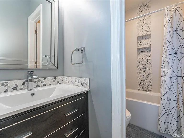 266 Rockaway Tpke — Photo 21