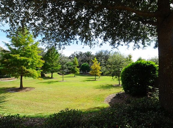 2nd image of 106 Club House Dr Unit 411
