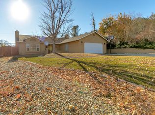 4988 Tralee Ln, Redding, CA 96001