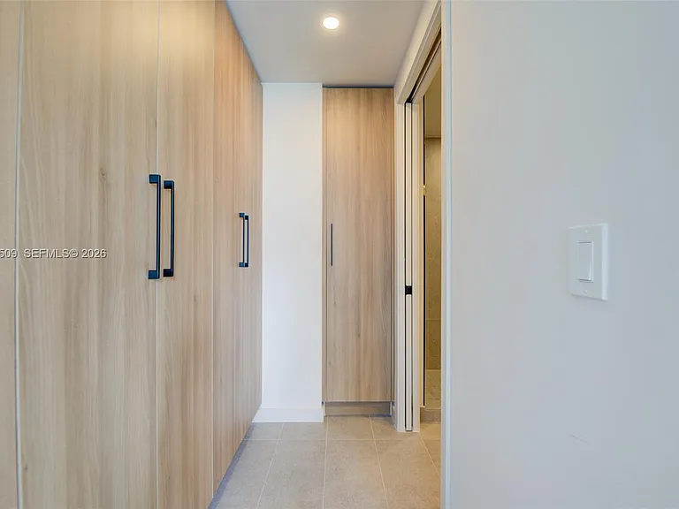 121 NE 5th St #3102 — Photo 13