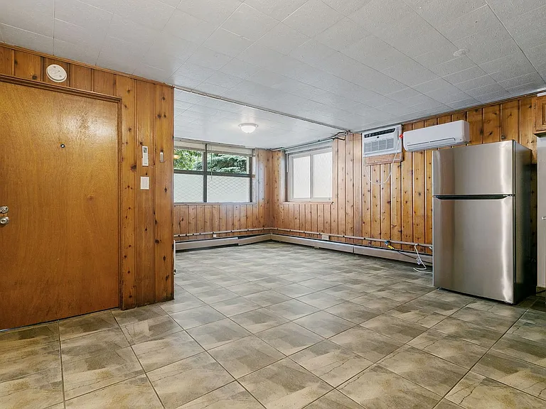 1605 Marshall STP, LLC — Photo 11