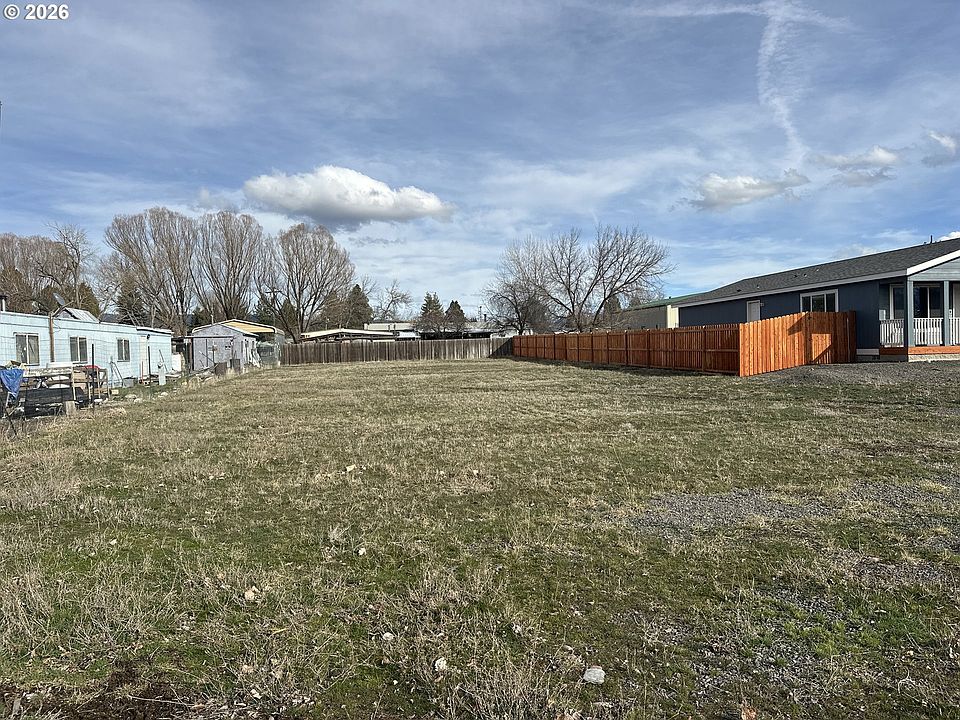 1st image of S Hall St