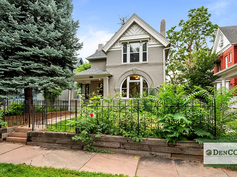 1623 Race St — Photo 1