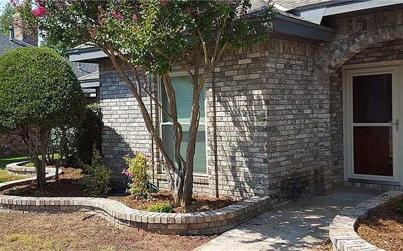2nd image of 5005 Melville Dr