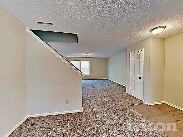 8312 Centenary Dr — Photo 15