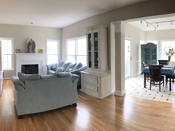 5th image of 20358 Plainfield St