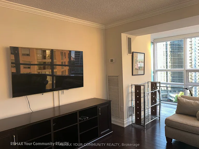 131 Beecroft Rd #1606 — Photo 17