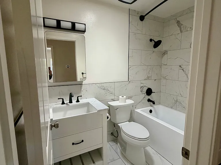 4937 Avenida De Angelina — Photo 15