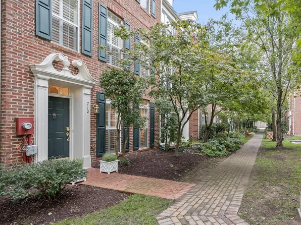 710 Catts Tavern Dr, Alexandria, VA 22314