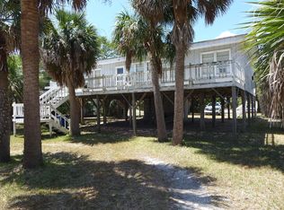 2604 Palmetto Blvd, Edisto Island, SC 29438