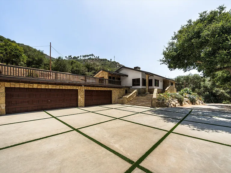 6214 Casitas Pass Rd — Photo 4