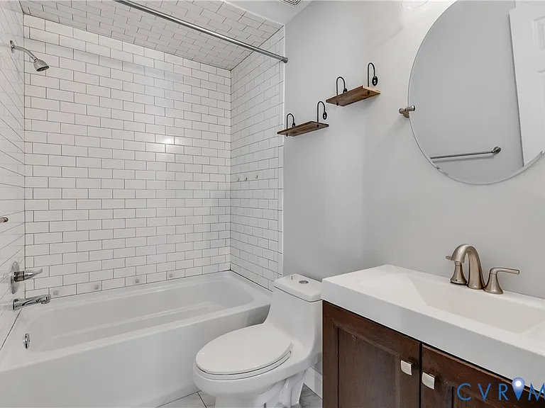 5318 Monument Ave — Photo 22