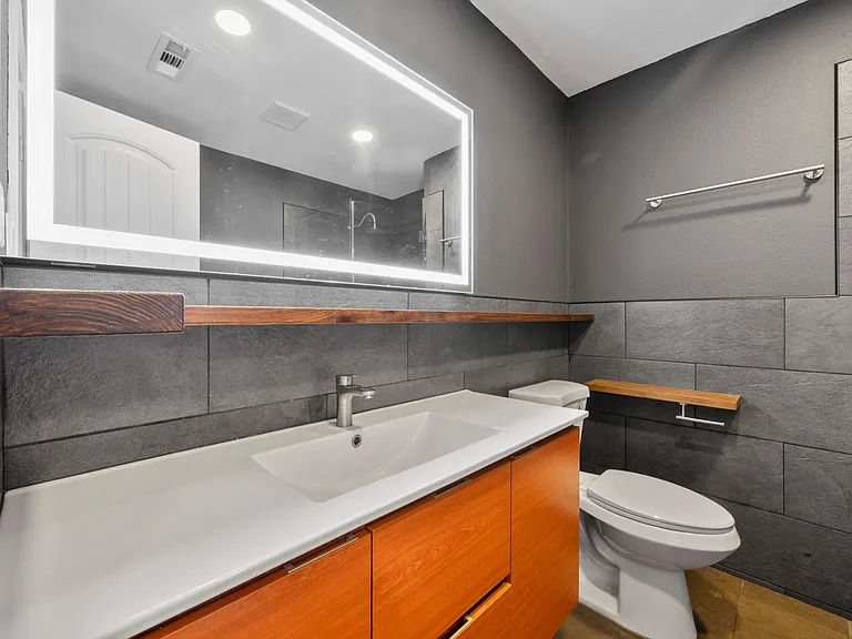 10519 Fawnview Dr — Photo 29