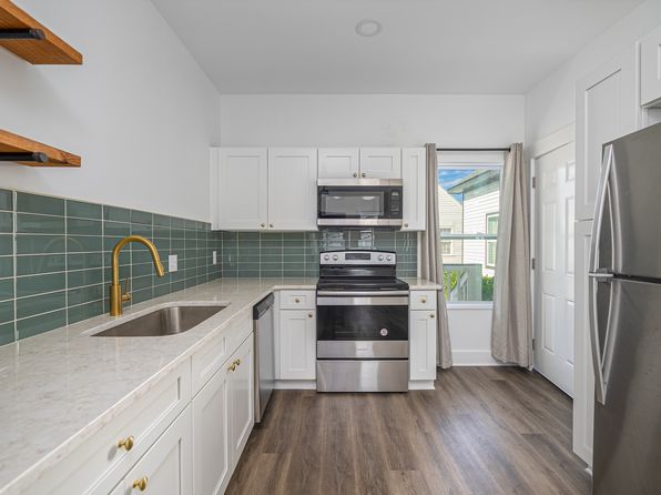 637 E Anderson St #11499115