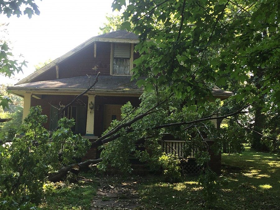 2nd image of 604 Hardin Ave