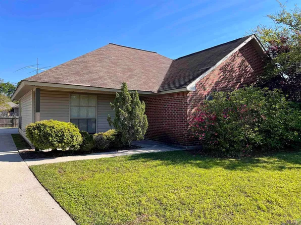 12275 Cottage Hl, Walker, LA 70785