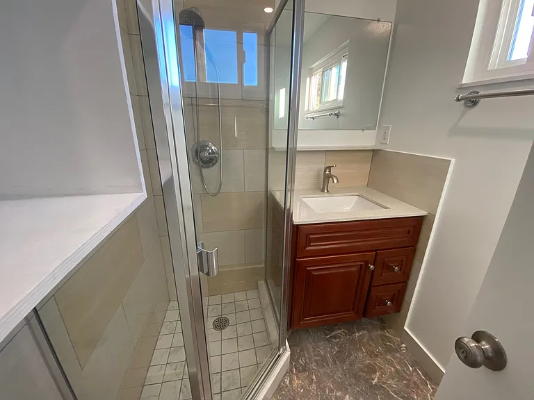 2086 Arctic St — Photo 9