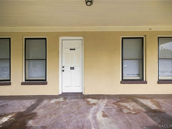 4th image of 818 NE 9th Ave