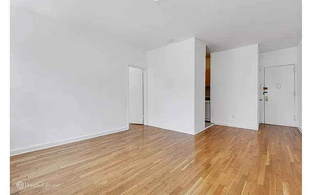 Rented by Douglas Elliman | media 21