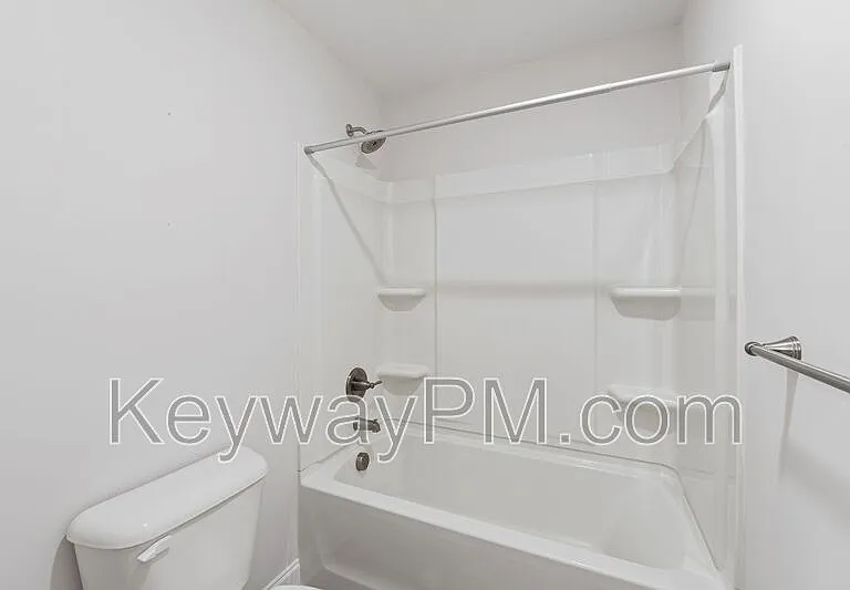 317 Sumac Trl — Photo 17