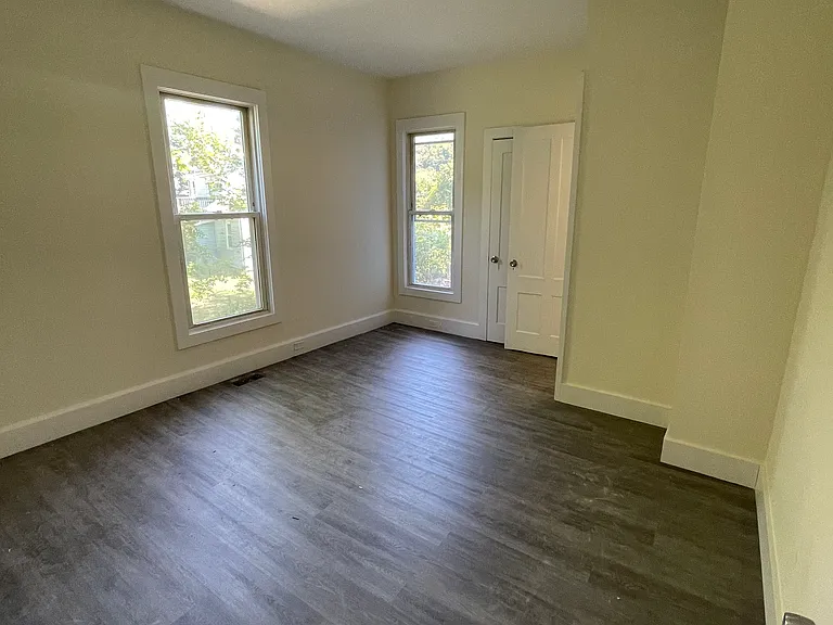 358 Pomeroy Ave #1 — Photo 8
