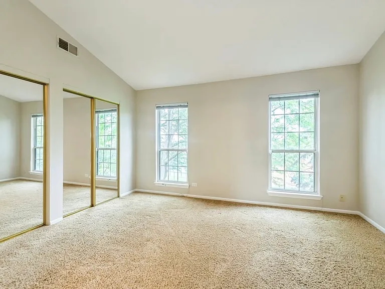 533 Woodhaven Dr #533 — Photo 9