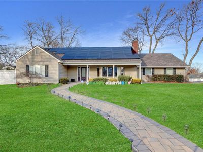 33 Whitfield Lane, Coram, NY, 11727