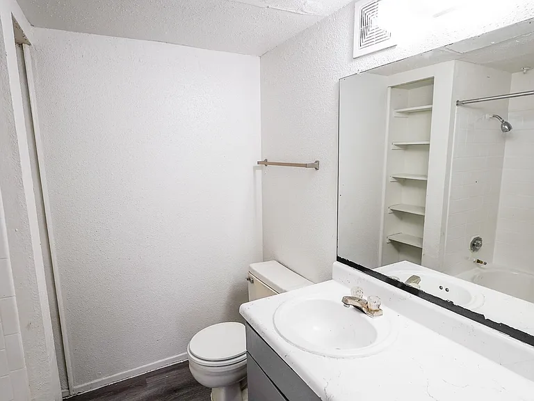 Trenton Place — Photo 37
