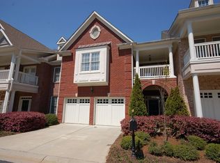 1203 Village Terrace Ct, Dunwoody, GA 30338