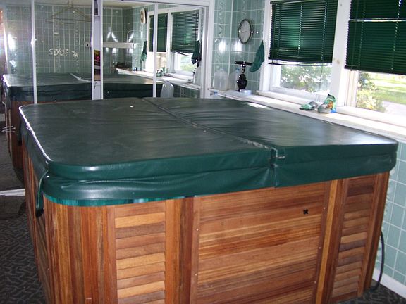 Hot-tub Room(staying)