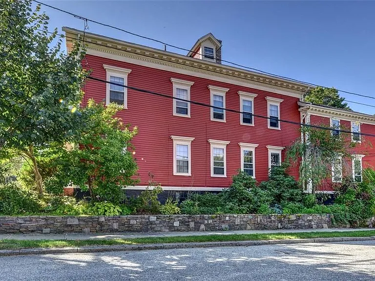 150 Prospect St — Photo 15
