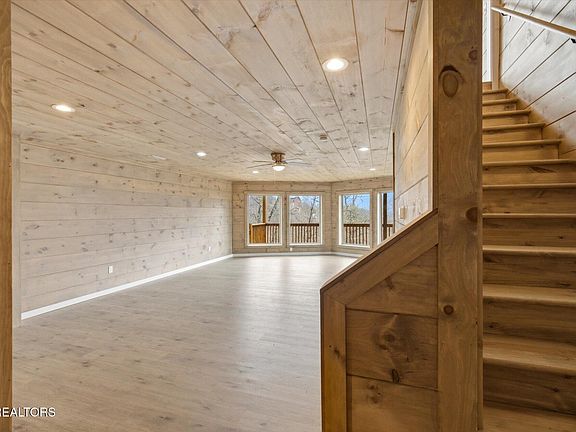 30th image of this home